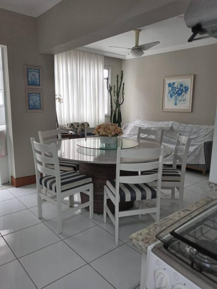 Apartamento completo na calçada da praia Apartman Guarujá Kültér fotó