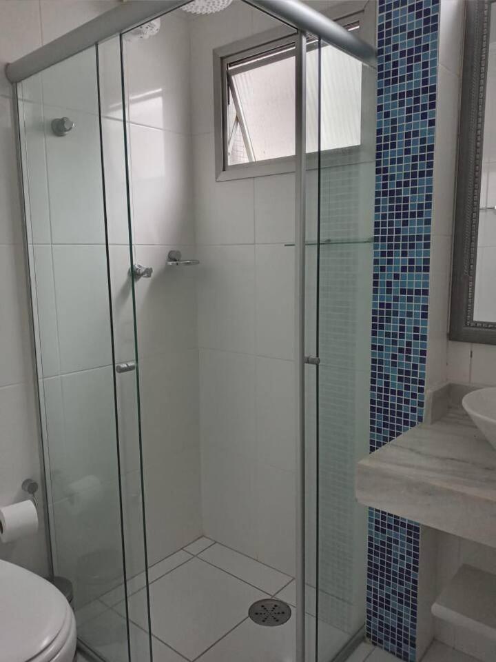 Apartamento completo na calçada da praia Apartman Guarujá Kültér fotó